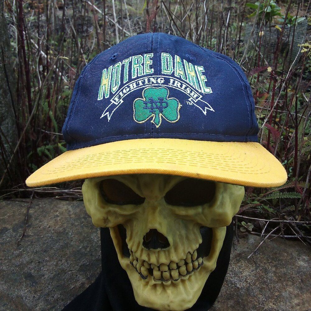 Vintage The Game Notre Dame Fightin Irish Snap Back Hat Broken